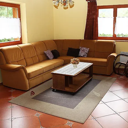 Dominika - Tale * Bystrá