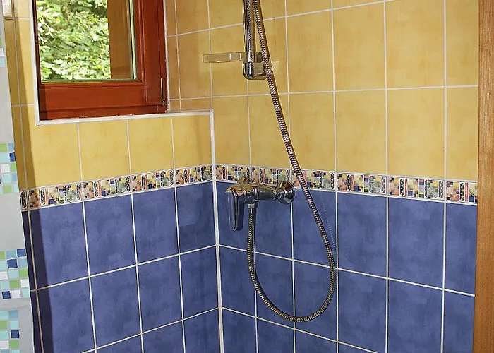 Dominika - Tale בקתה Bystrá